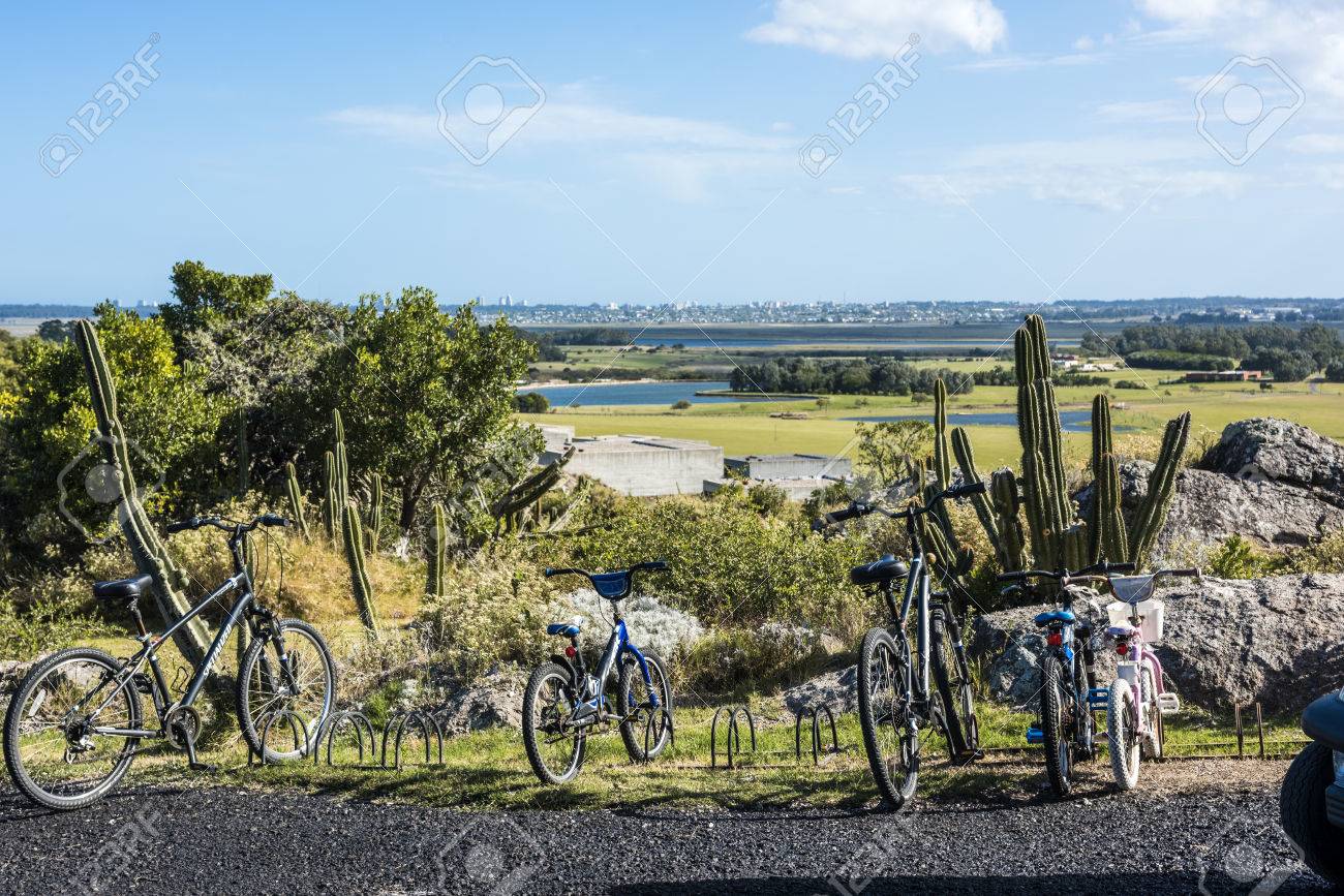 Punta del Este, Uruguay - April 1, 2017: Panoramic view of Punta del Este resort town from El Fasano, Las Piedras, Uruguay atlantic coast, Maldonado province - 82909741 Punta del Este, Uruguay - April 1, 2017: Panoramic view of Punta del Este resort town from El Fasano, Las Piedras, Uruguay atlantic coast, Maldonado province - 82909741