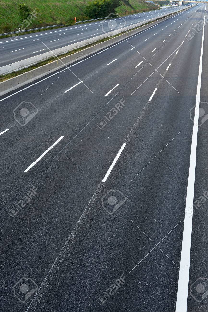 8 spurige autobahn