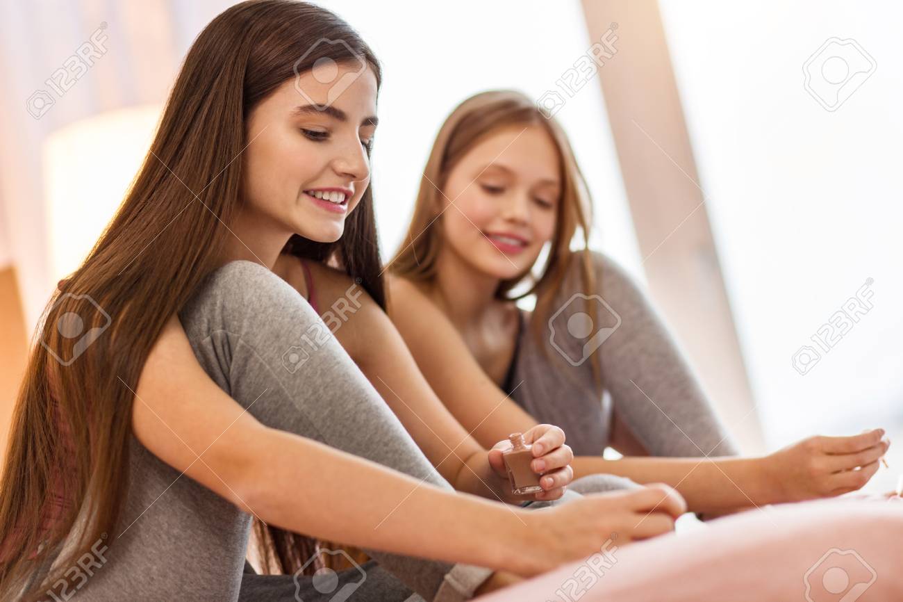 pedicure cute teen girls