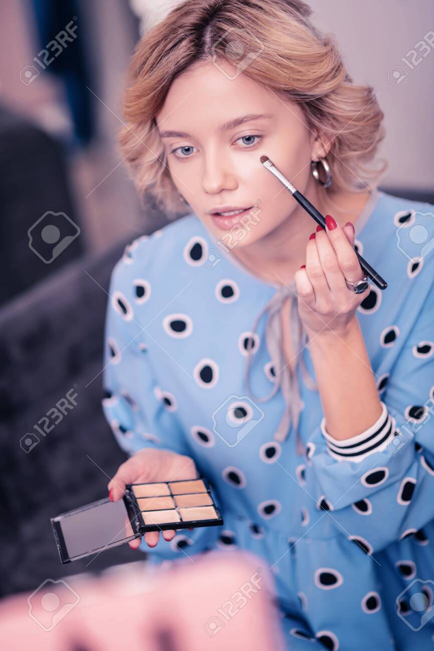 concealer for blue under eyes