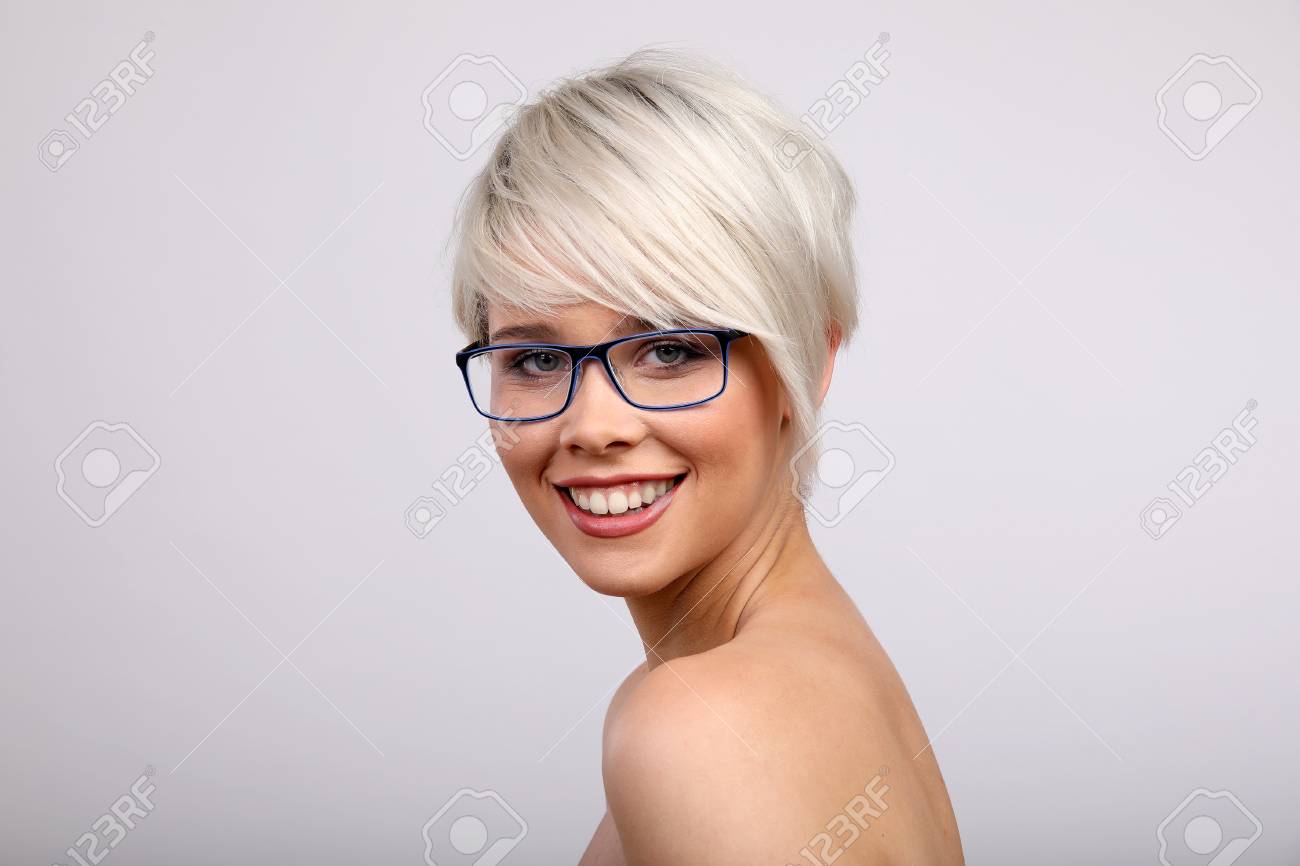 Extreme pussy lips
