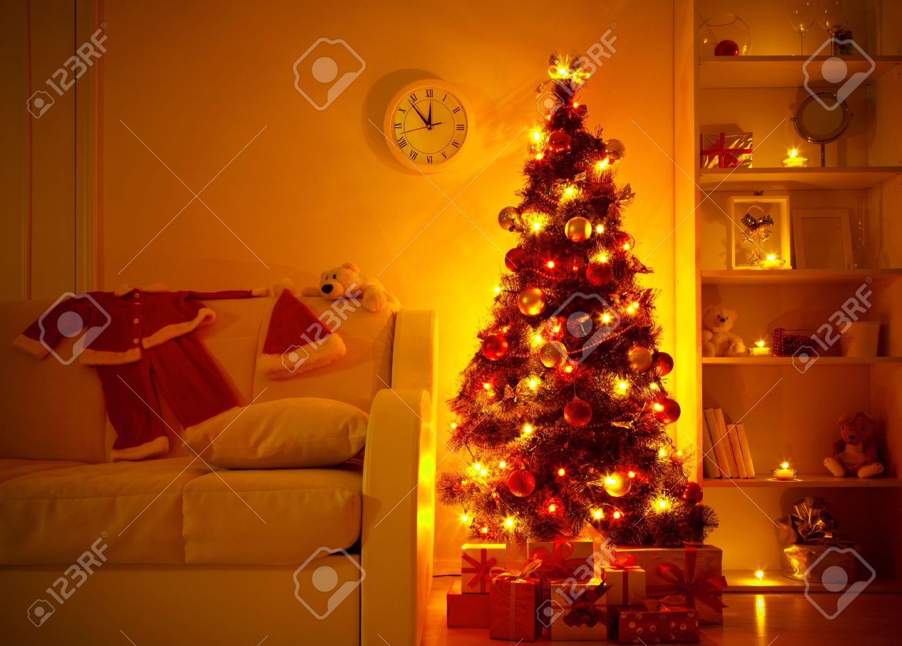 Christmas Tree In Living Room lighted christmas tree with presents underneath in living room Christmas Tree In Living Room lighted christmas tree with presents underneath in living room