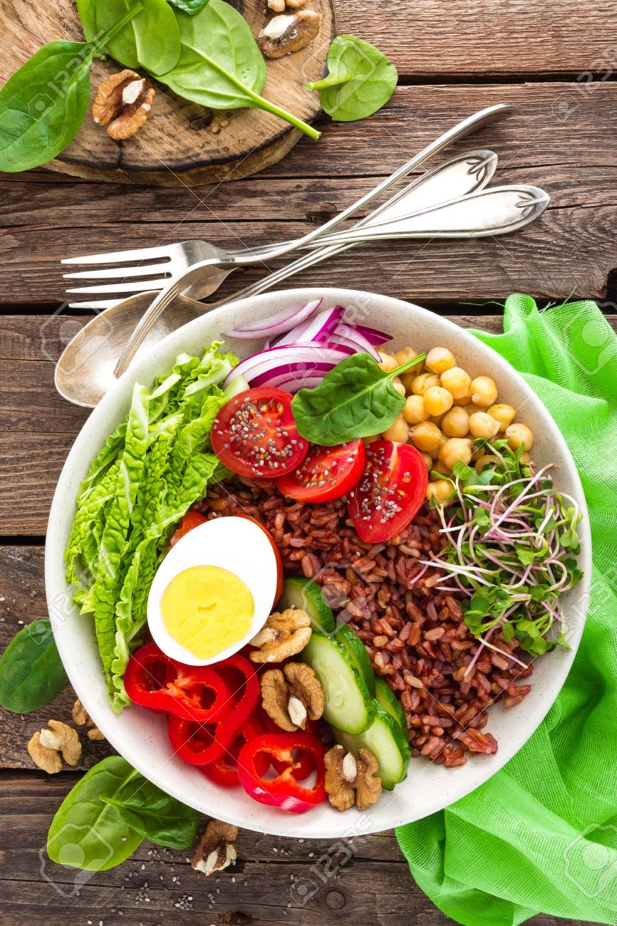 Watch Egg Spinach Bell Pepper Bowls video Watch Egg Spinach Bell Pepper Bowls video