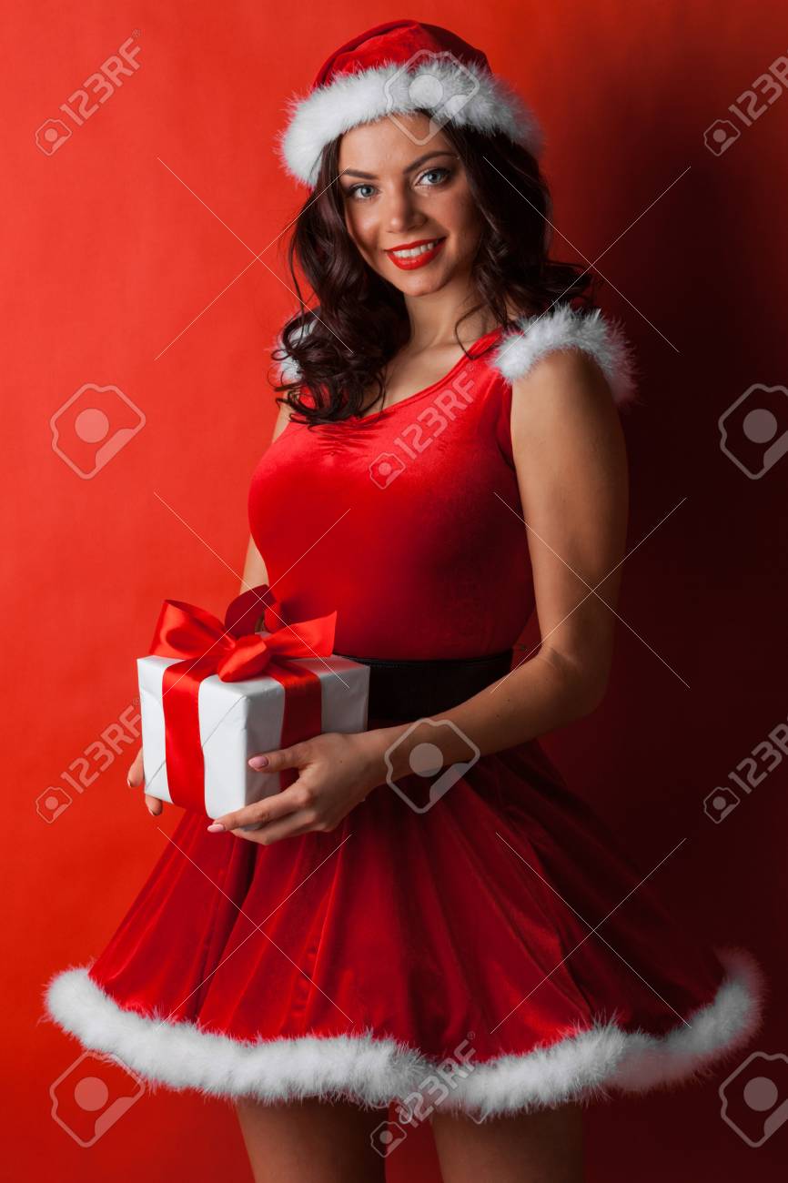 christmas present outfit