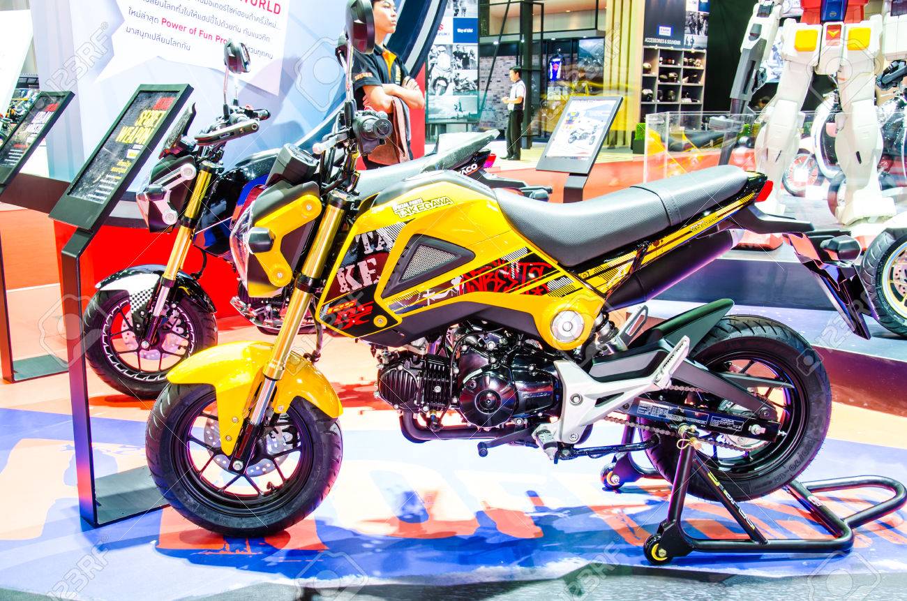 バンコク 3 月 24 日 ホンダ Msx 125 バイク タイのバンコクで 14 年 3 月 24 日に第 35 回バンコク国際モーター ショーで展示 の写真素材 画像素材 Image バンコク 3 月 24 日 ホンダ Msx 125 バイク タイのバンコクで 14 年 3 月 24 日に第 35 回バンコク国際モーター ショーで展示 の写真素材 画像素材 Image