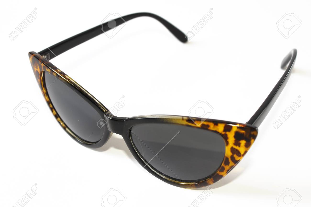 dark sunglasses womens