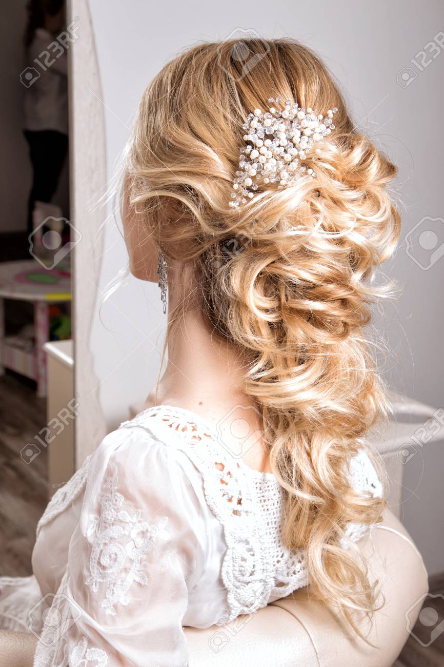 Beauty Wedding Hairstyle Bride Blond Girl With Curly Hair