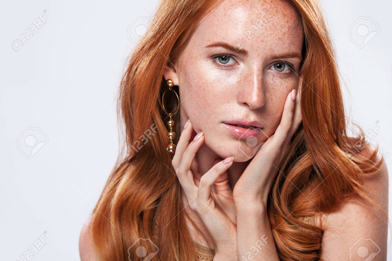 Red Head Girl With Long And Shiny Wavy Hair Beauty Beautiful