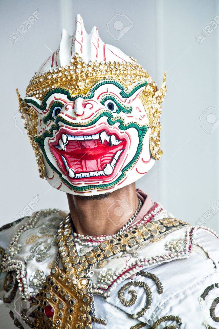 タイ文化ショー ハヌマン コンケン タイ古典仮面バレエ タイ ラーマーヤナの物語 の写真素材 画像素材 Image 10557249
