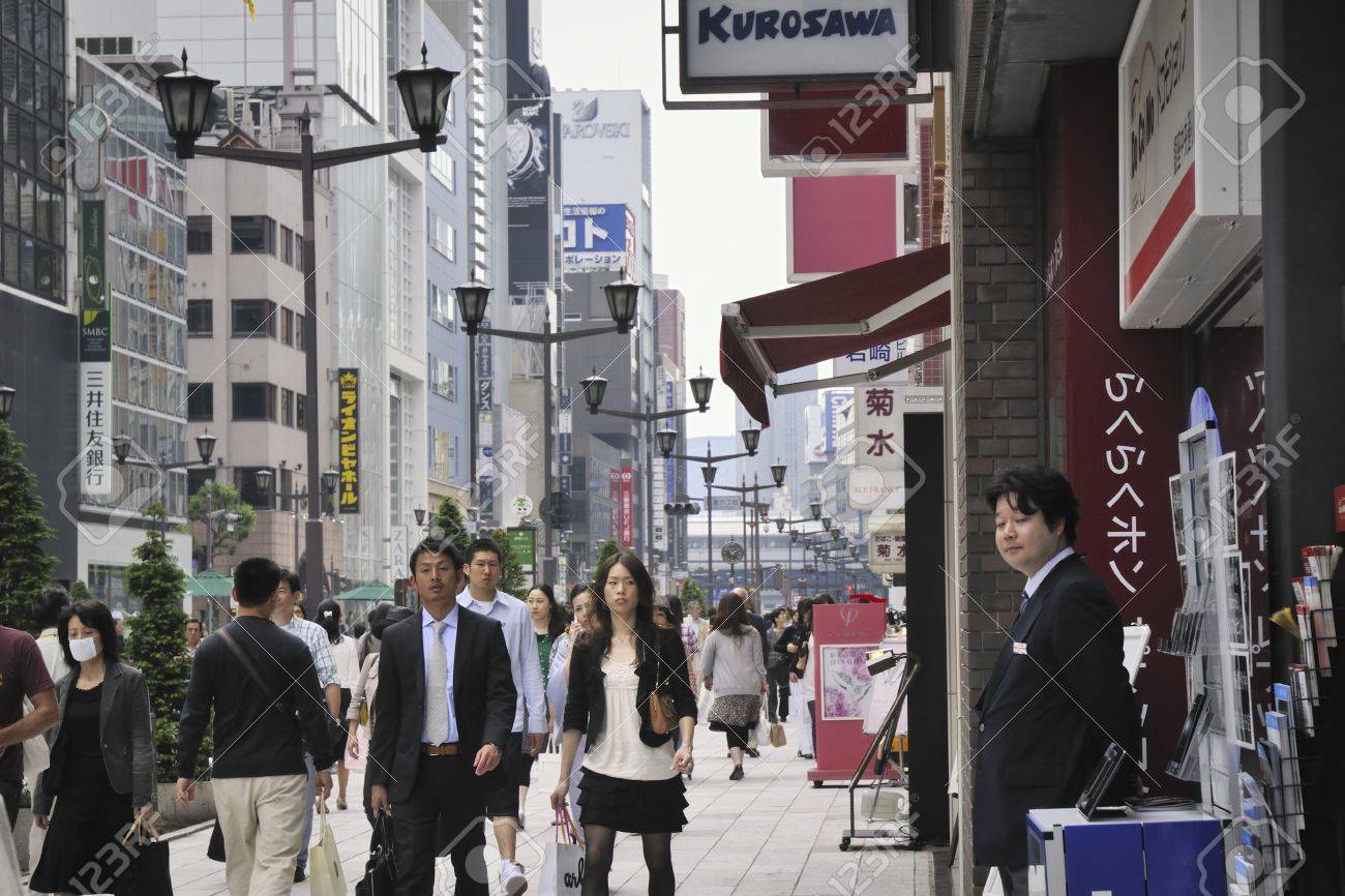 人気のファッショントレンド 新着東京 ショッピング ファッション