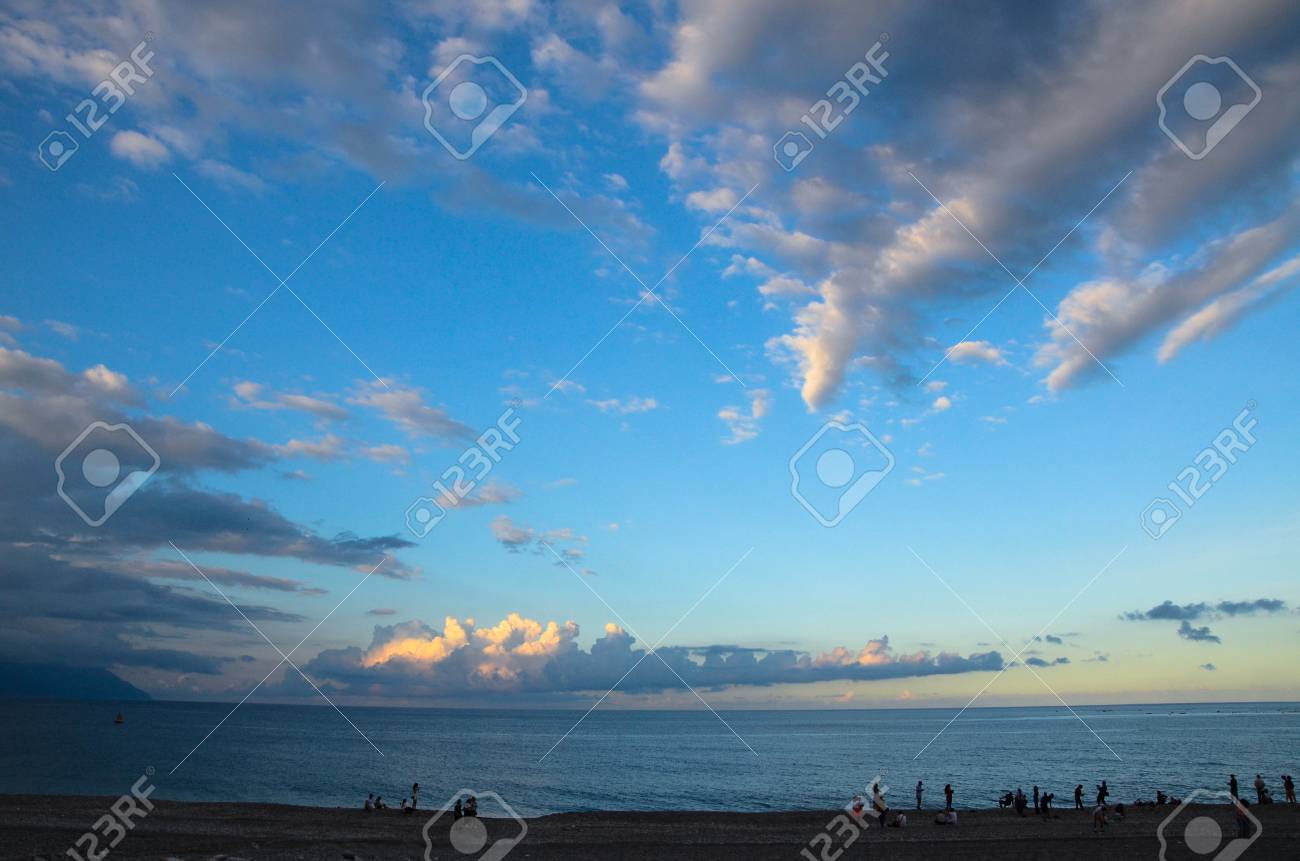 Comme Sur Un Nuage Le Ciel De Paris
