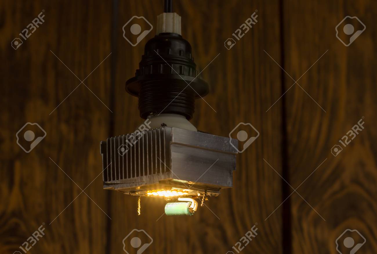 Puissance Un À Rapide ElleAssemblage Main Diffuseur Utilisé Sur Sans Et Dissipateur Diy SalissantHaute Led Énorme La Conduit Lampe Laid Avec wkX80OZNnP