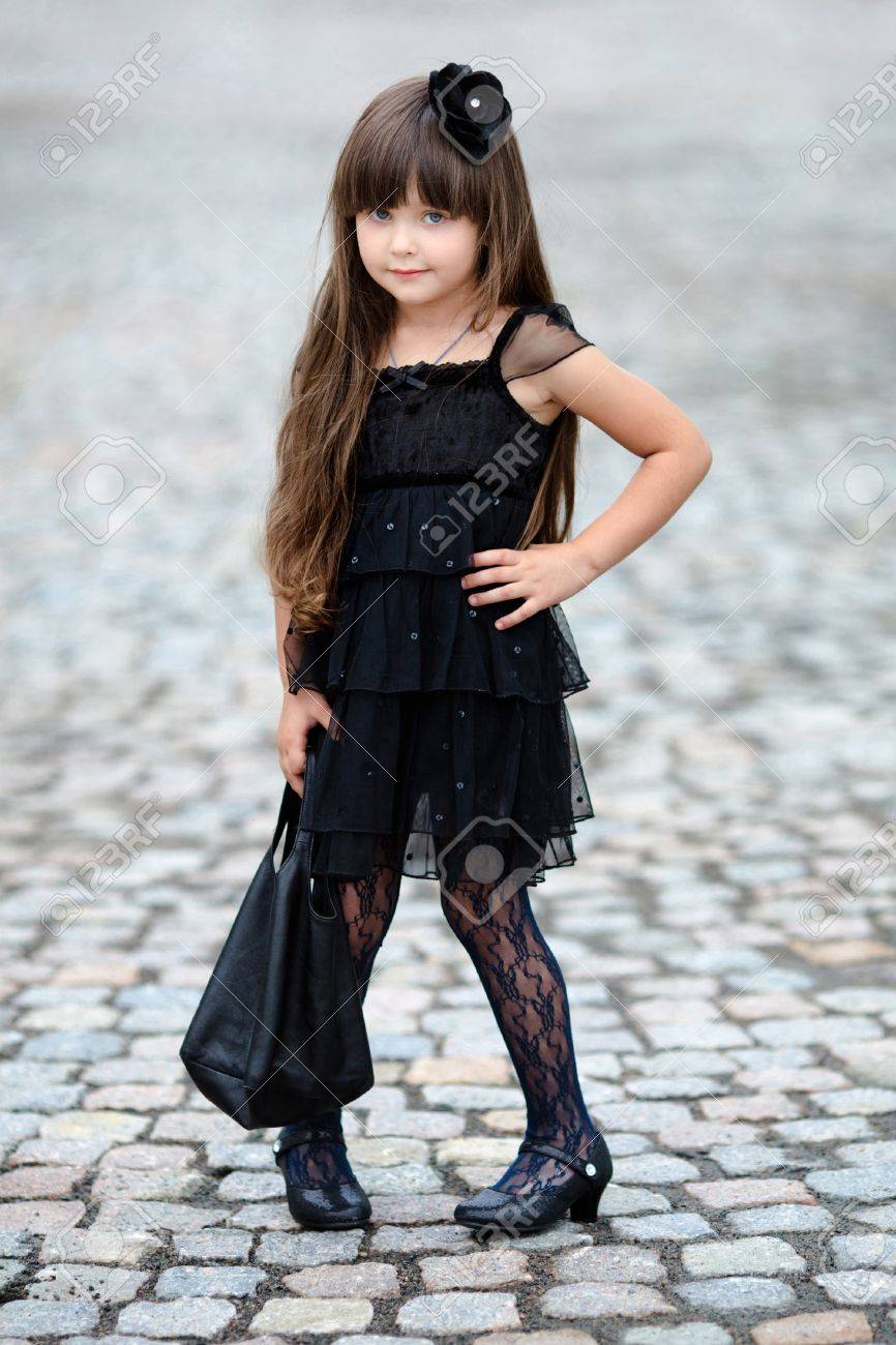 robe noir bebe fille