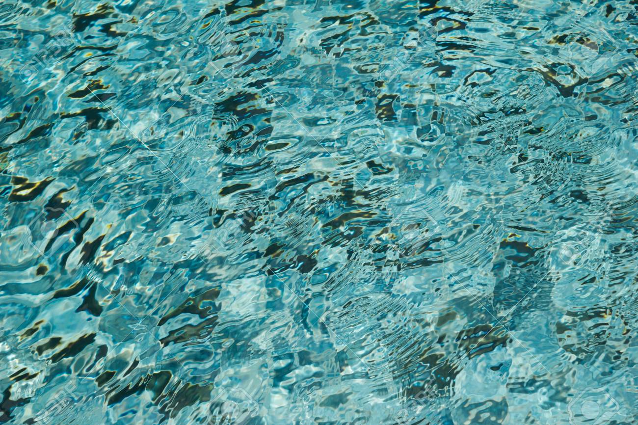 수영장에서 리플 효과입니다. 배경에 대 한 푸른 물 텍스처입니다. 로열티 무료 사진, 그림, 이미지 그리고 스톡포토그래피. Image  80076716