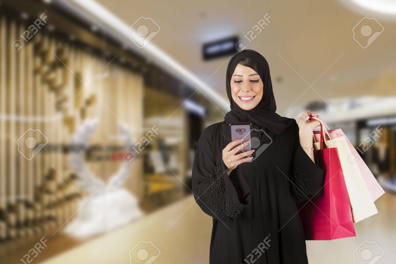 abaya arab
