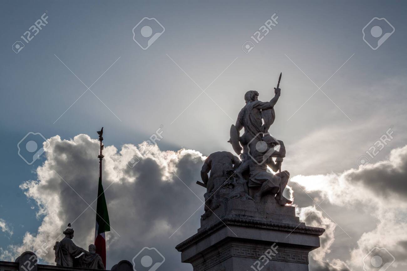 etiam-dictum-ipsum-a-felis