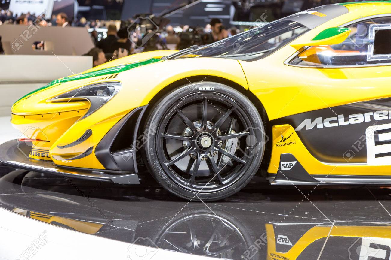https://previews.123rf.com/images/zavatskiy/zavatskiy1508/zavatskiy150800251/44366309-geneva-switzerland-march-4-2015-2015-mclaren-p1-gtr-presented-on-the-85th-international-geneva-motor.jpg