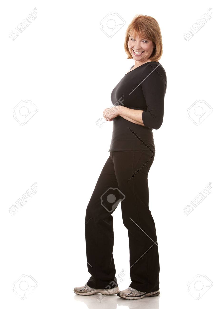 着衣　熟女 熟女は黒のワークアウトの服の身に着けている白い背景の上の写真素材・画像素材 Image 24051070