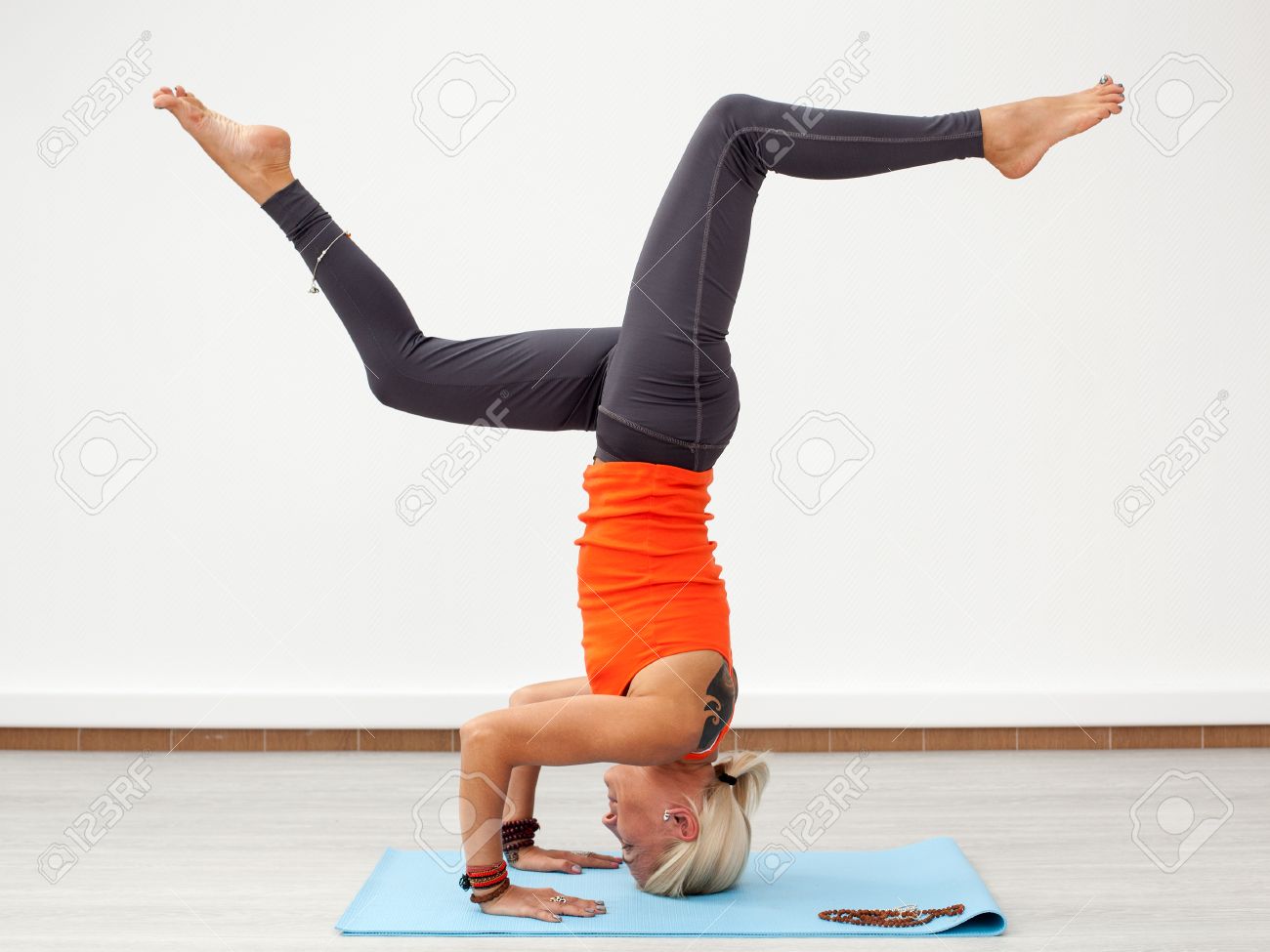 handstand mat