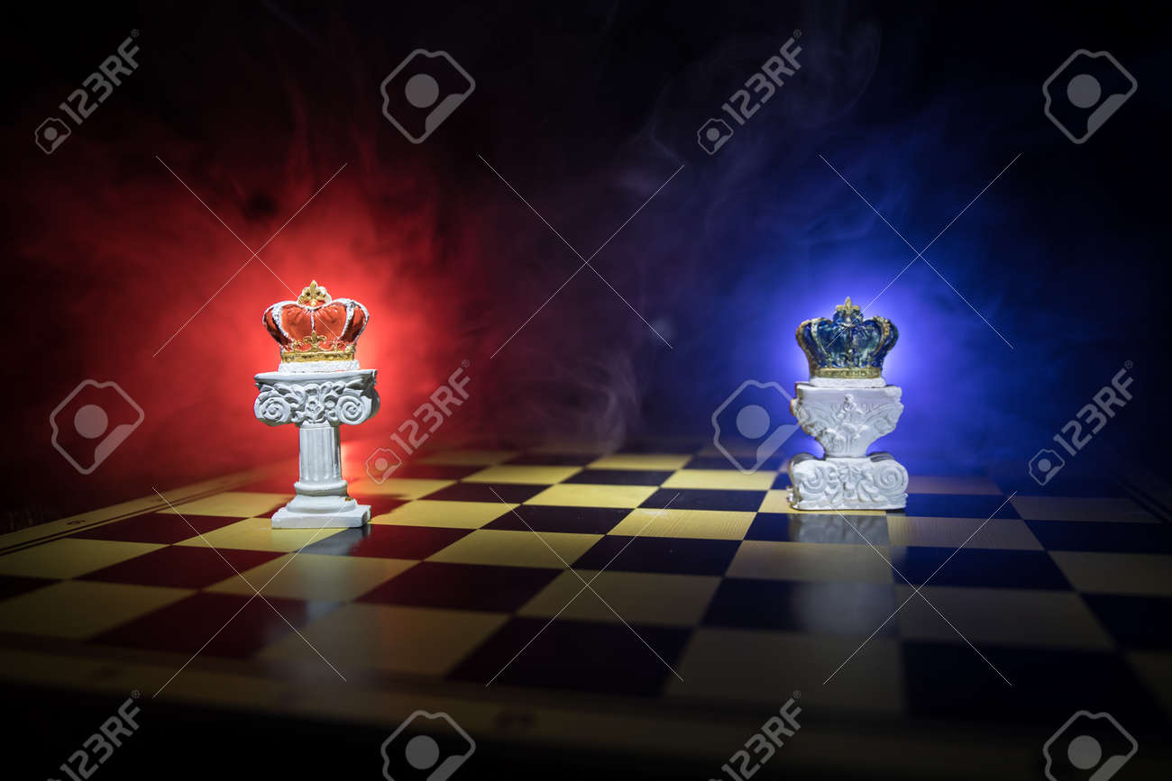 Abstract background chess chessboard crown hi-res stock photography and images - Alamy