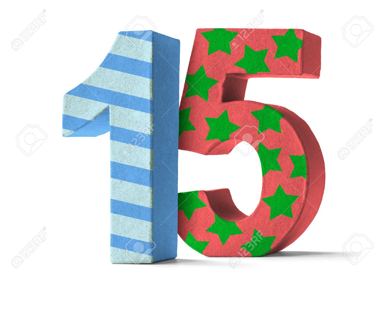 Colorful Número Papel Mache Sobre Un Fondo Blanco - Número 15 Fotos, Retratos, Imágenes Y Fotografía De Archivo Libres De Derecho. Image 46142704.