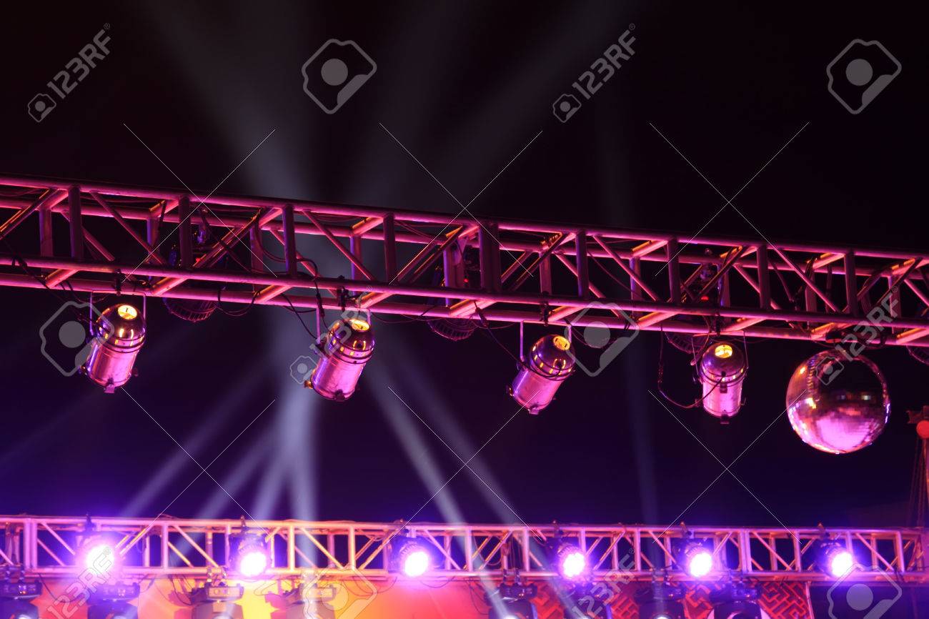 華麗 パーティーステージライト 18フルカラーフラットパーパルライトウェディングステージライトコンサートパーパーティーライト コンサートのために Cougaropen Com