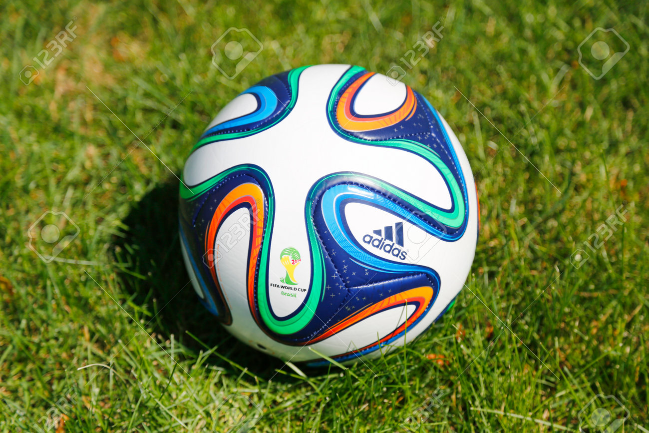 ワールドカップブラジル大会公式球