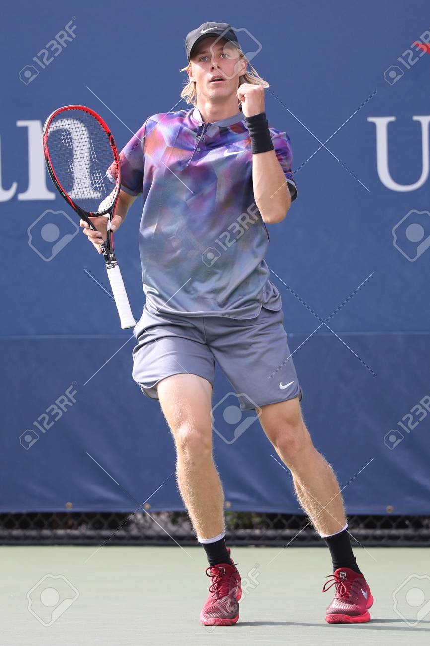 nike tennis shoes shapovalov