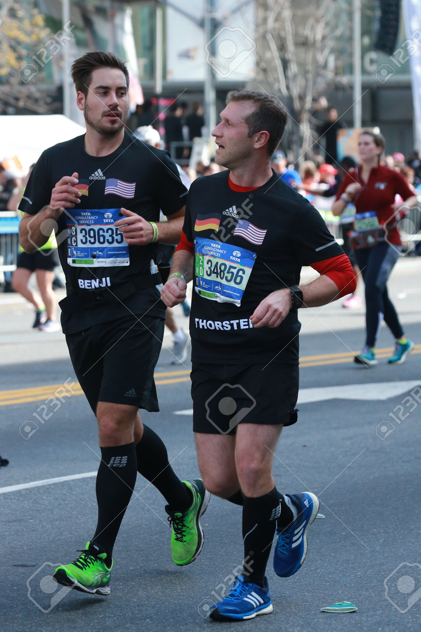 New York November 6 2016 New York City Marathon Runners Traverse 26 2 Miles New York November 6 2016 New York City Marathon Runners Traverse 26 2 Miles