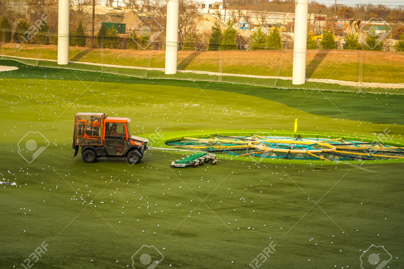Edison New Jersey December 8 19 Golf Driving Range With Stock Photo Picture And Royalty Free Image Image
