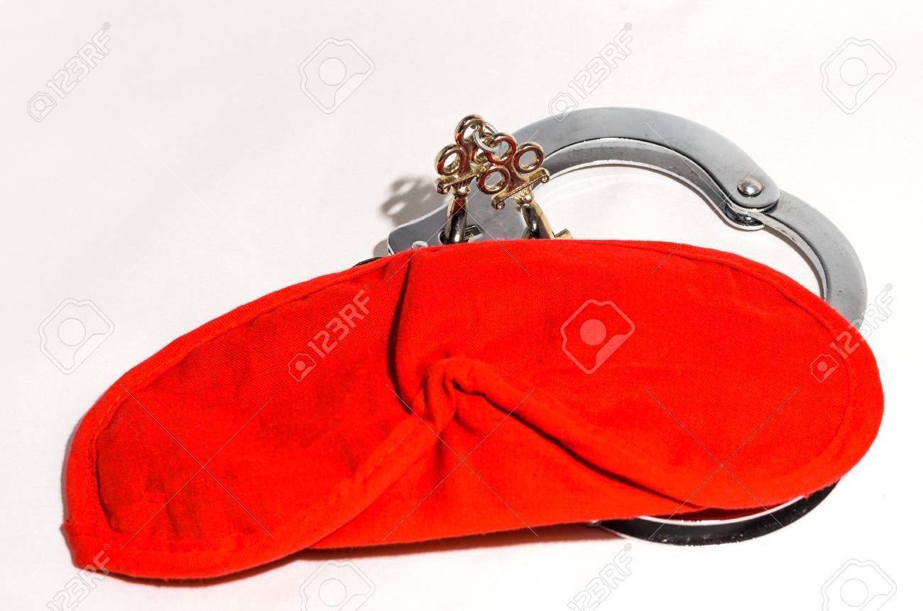 手錠と目隠し の写真素材 画像素材 Image