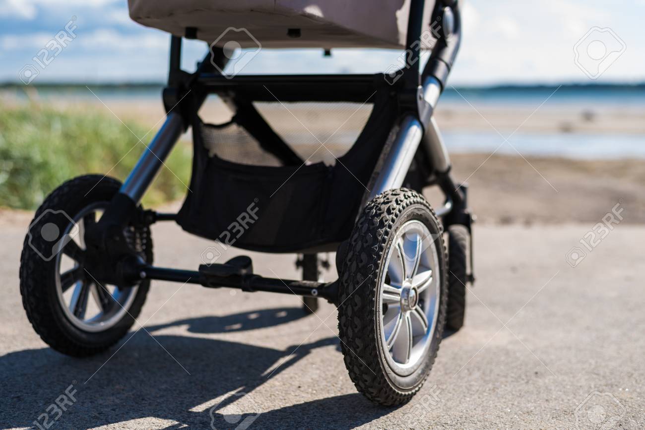 beach stroller