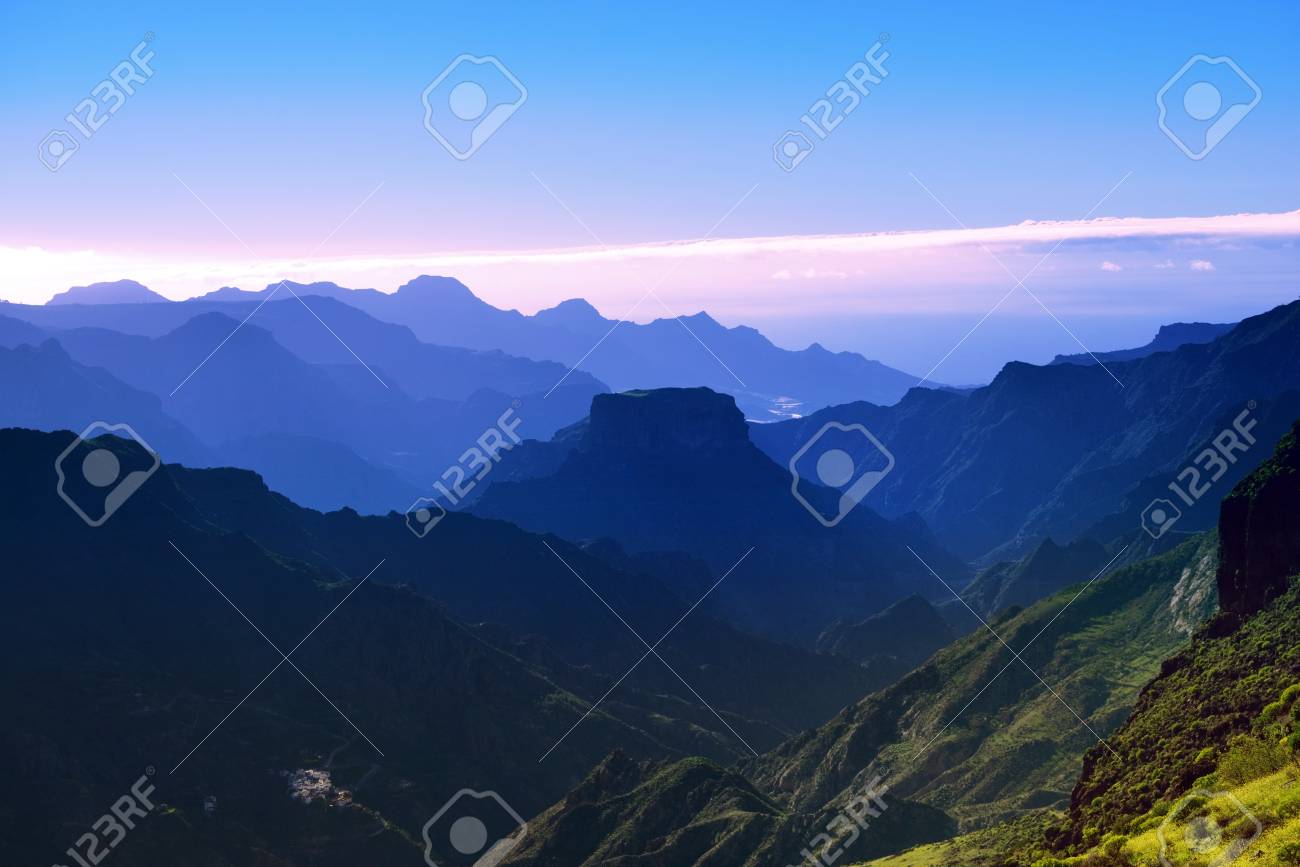 Magnifique Paysage De Montagne Gran Canaria à Lheure Du Coucher Du Soleil île Des Canaries Espagne