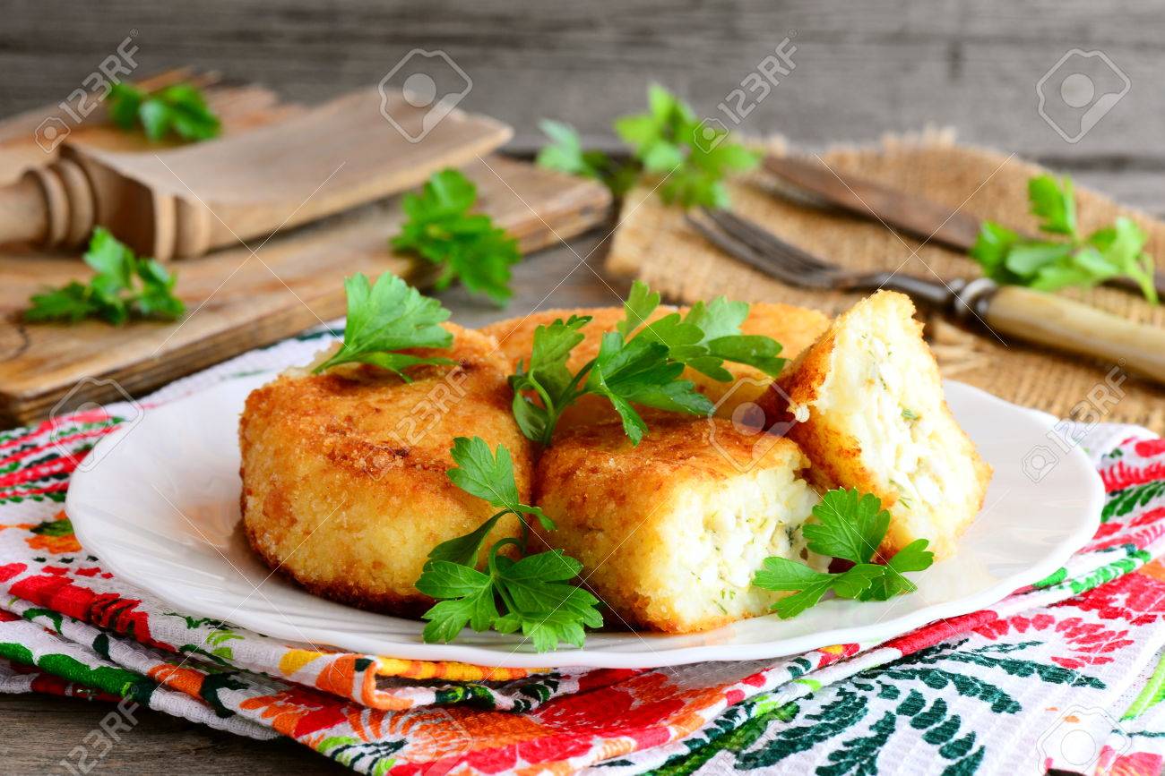 An alternative to meat is vegetable cutlets, a recipe An alternative to meat is vegetable cutlets, a recipe