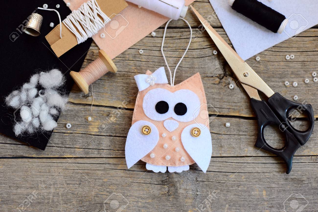 creative owl christmas tree decor made from felt scissors thread needle thimble - Christmas Tree Decorated With Owls creative owl christmas tree decor made from felt scissors thread needle thimble - Christmas Tree Decorated With Owls