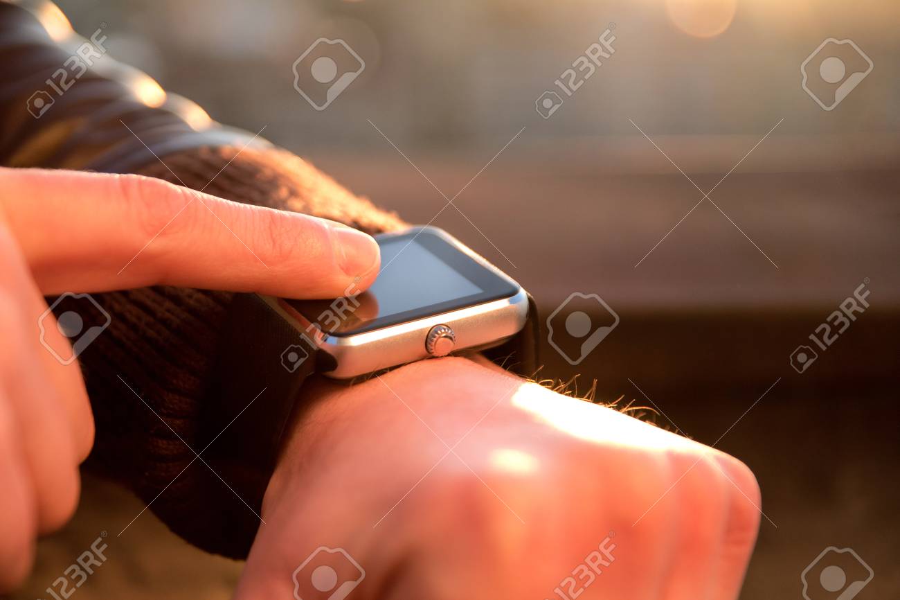 smartwatch for working man