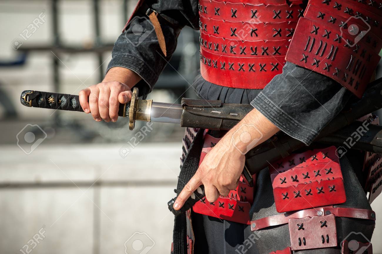 Іш киімдегі жігіттердің порно видеолары