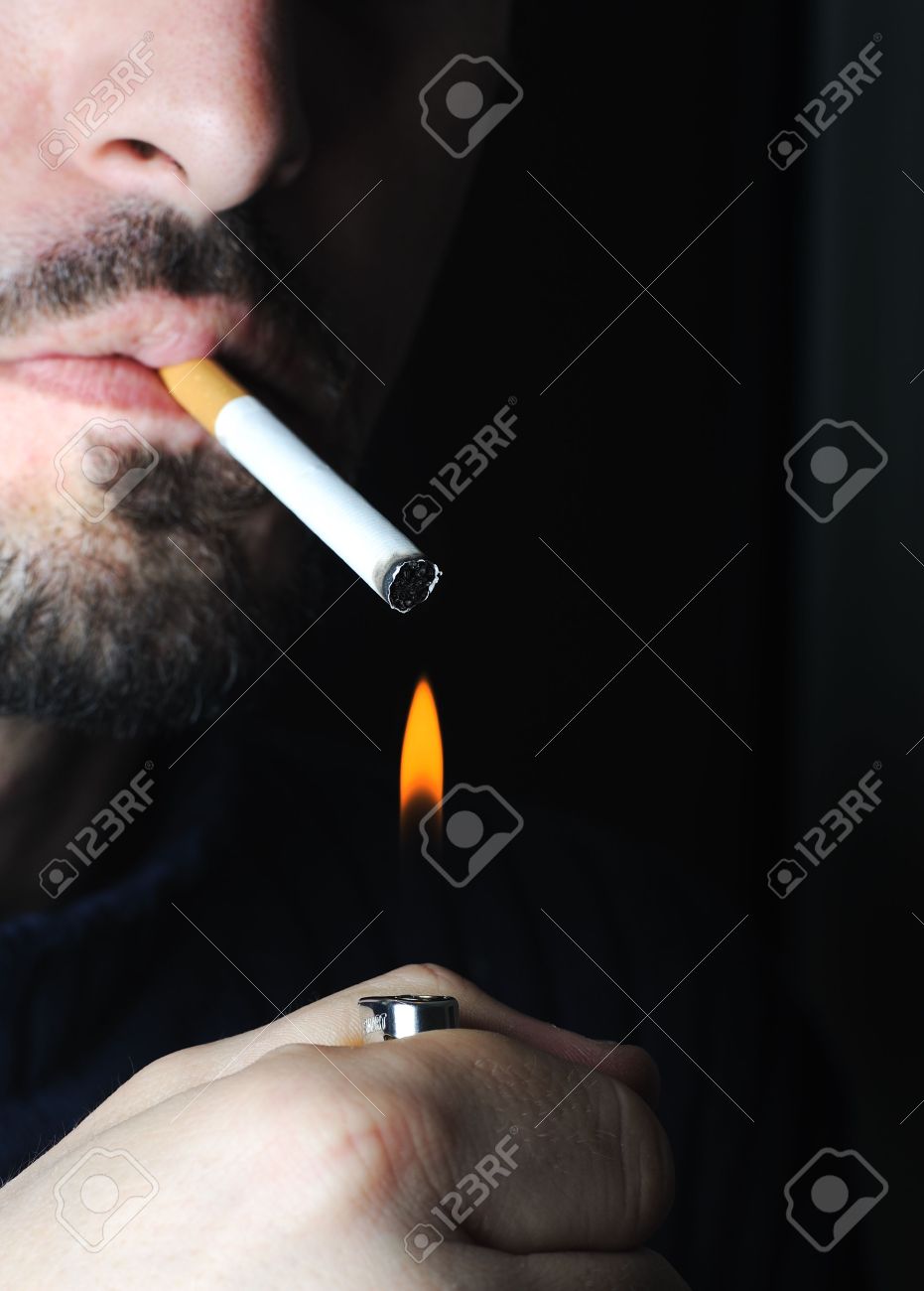 Smoking boy stylish cigarette images Smoking boy stylish cigarette foto